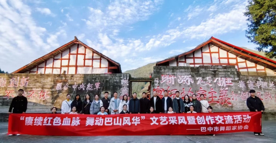 ں ɫ趯ɽ 赸ЭղɷԲչ