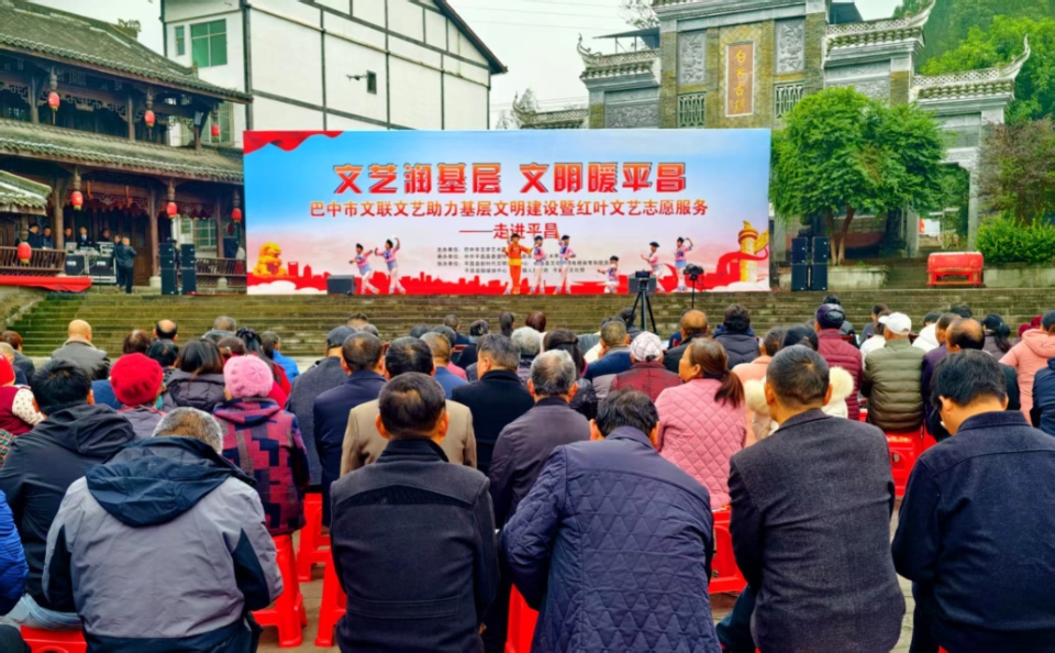 ������������ ������������ ���������������������㾫������������ ��Ҷ����־Ը�����߽�ƽ��